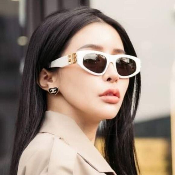 SALE! NEW Balenciaga BB0095S 012 White Gold Logo Grey Cat Eye Unisex Sunglasses main image 6